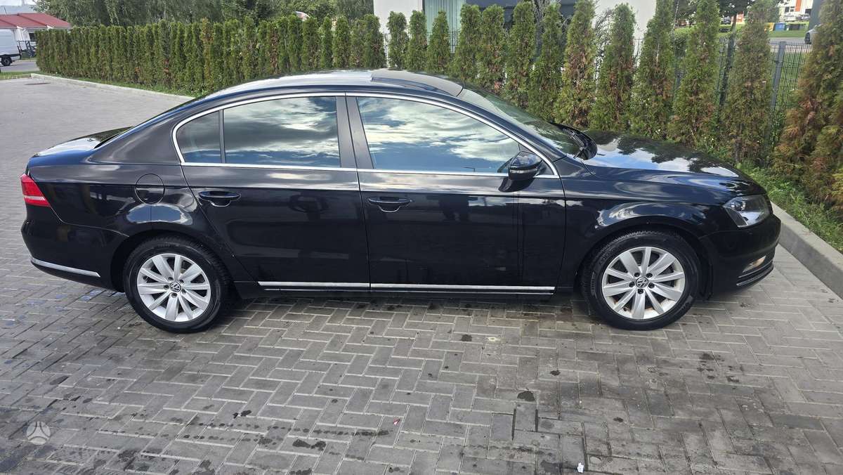 Volkswagen Passat - 5