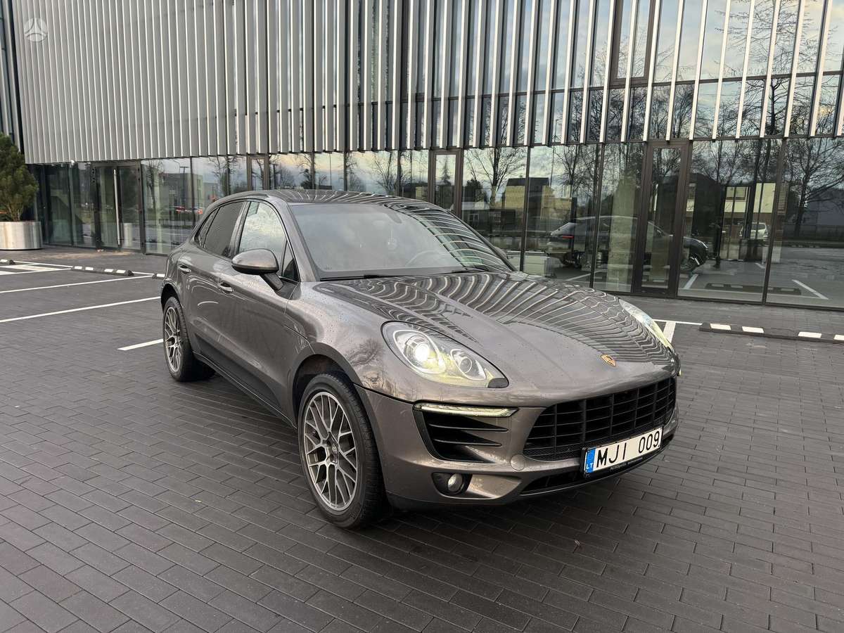 Porsche Macan - 5