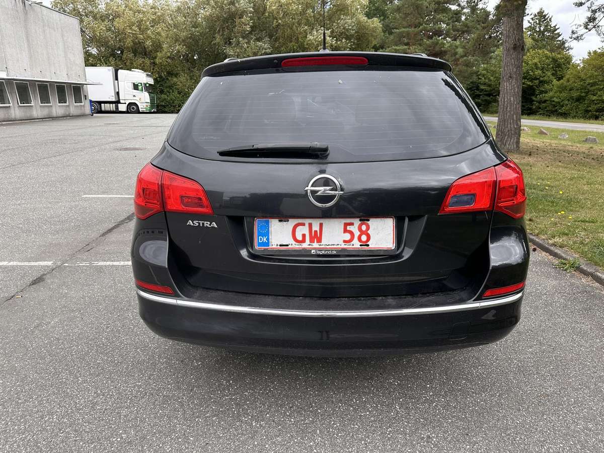 Opel Astra, 1.4 l., Универсал