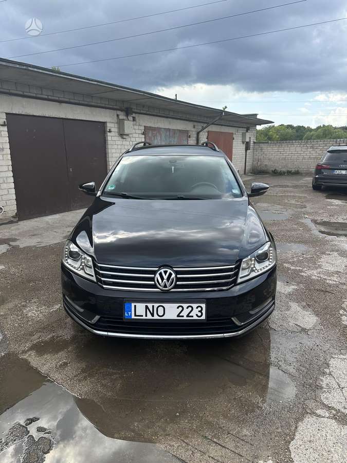 Volkswagen Passat - 2