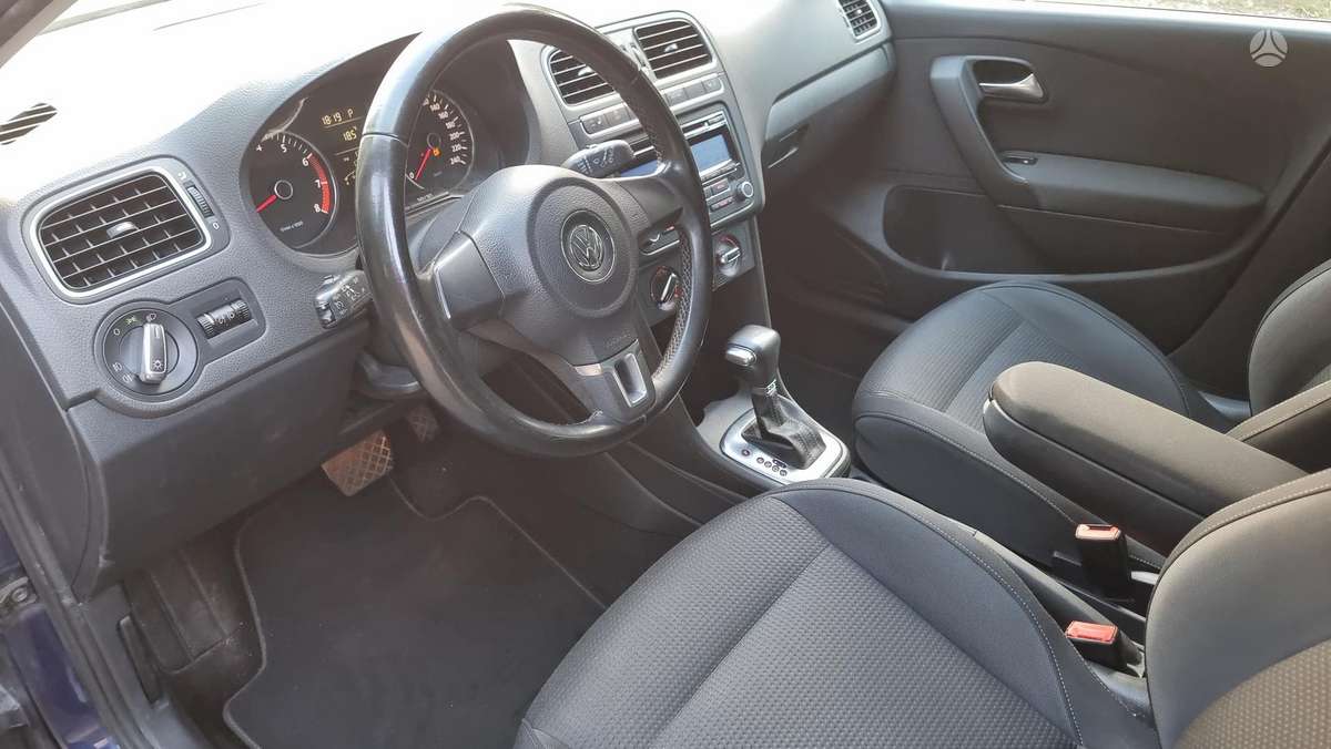 Volkswagen Polo - 9