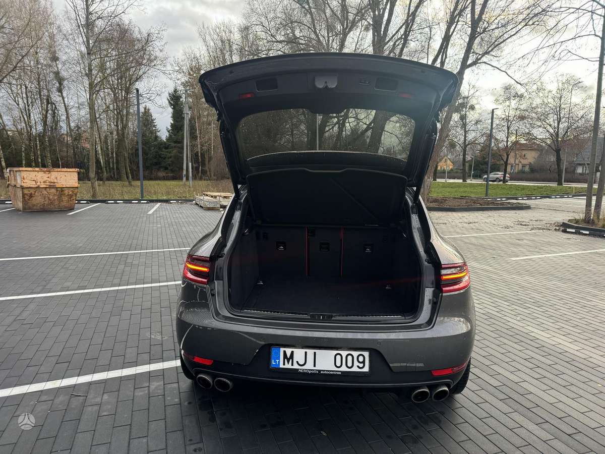 Porsche Macan - 12