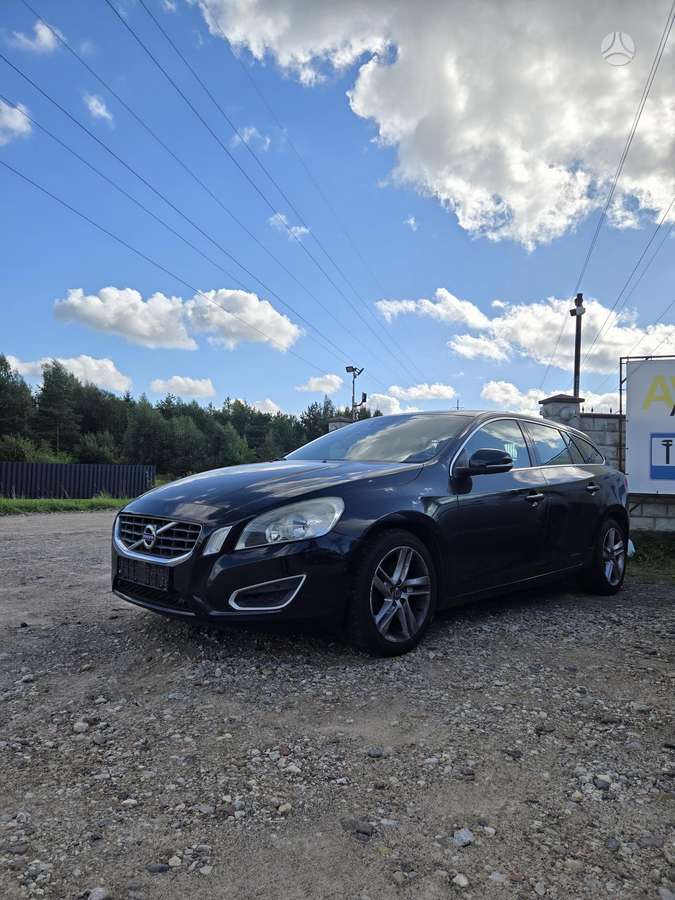 Volvo V60, 1.6 l., Хэтчбек