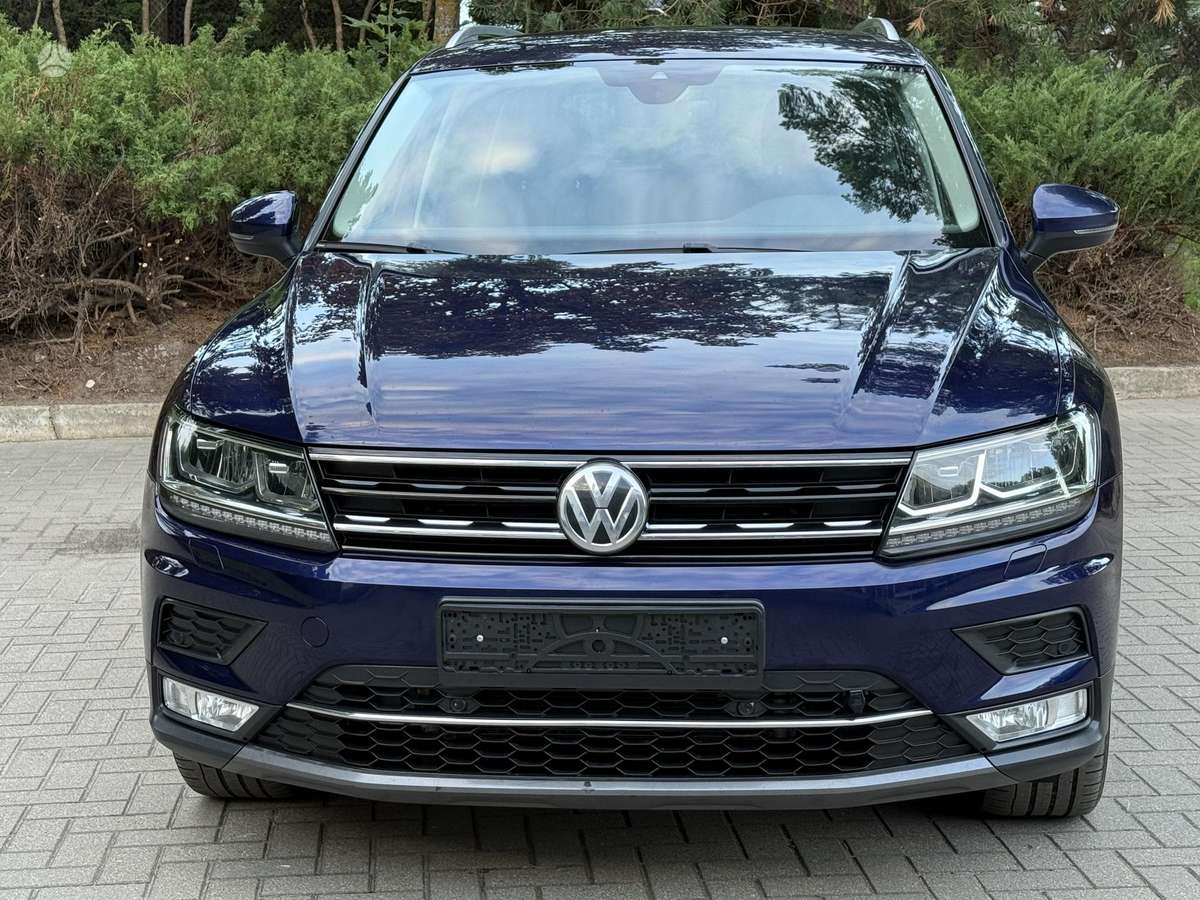 Volkswagen Tiguan - 4
