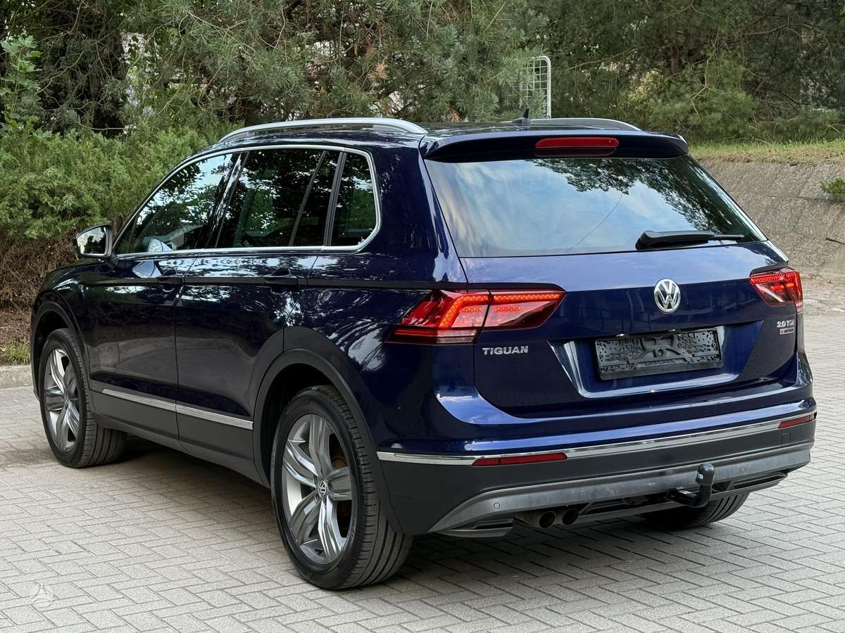 Volkswagen Tiguan - 8