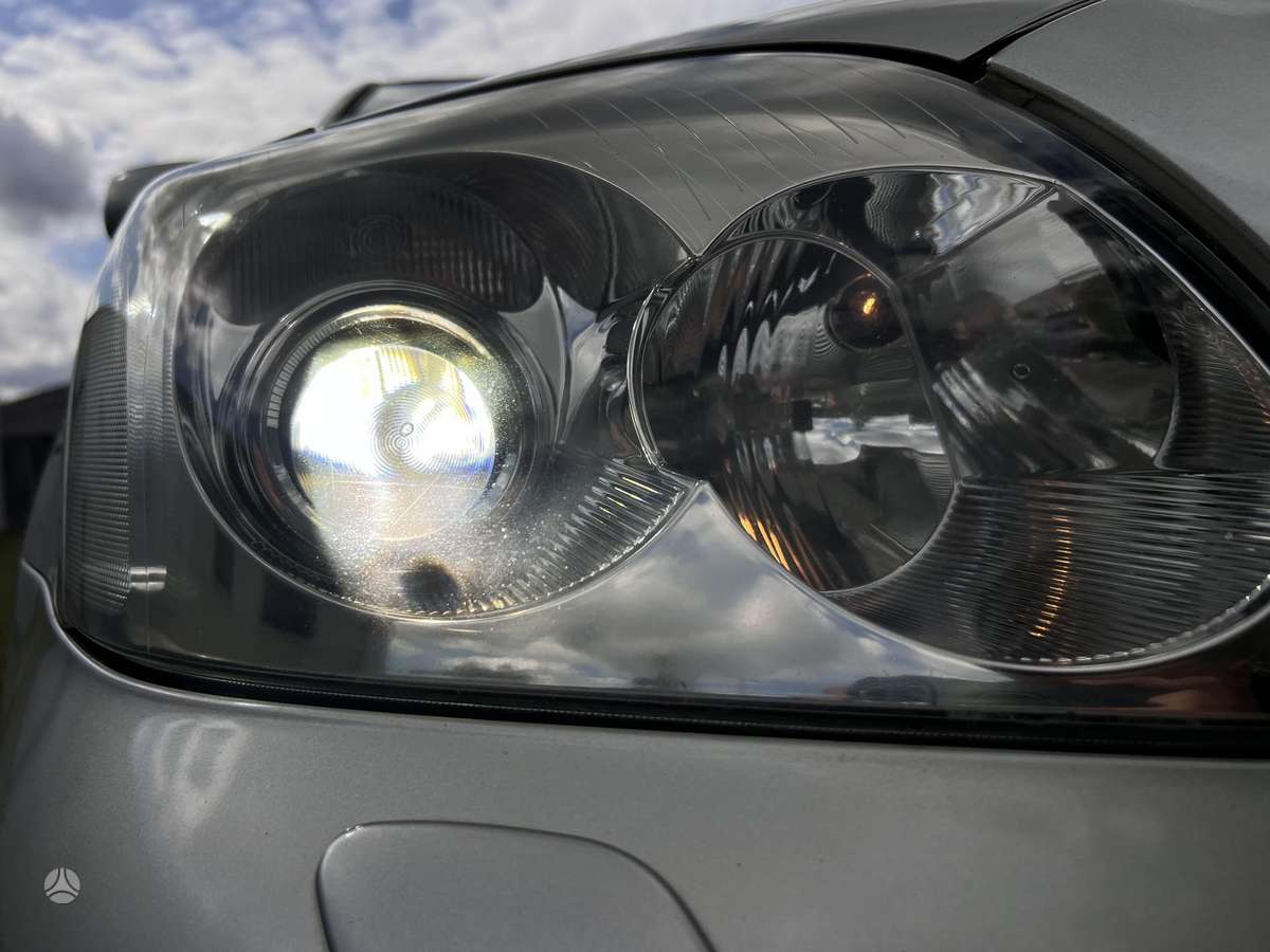 Toyota Avensis, 2.0 l., Универсал