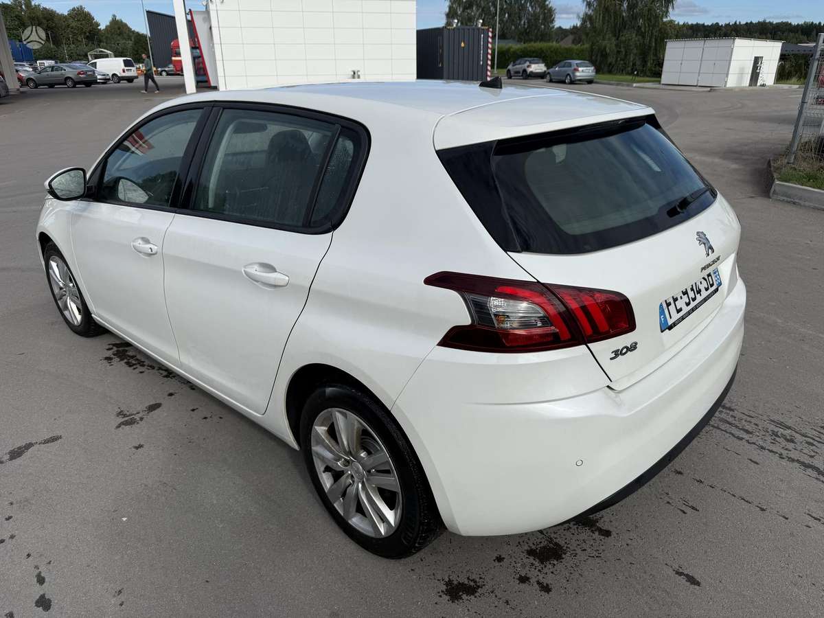 Peugeot 308 - 3
