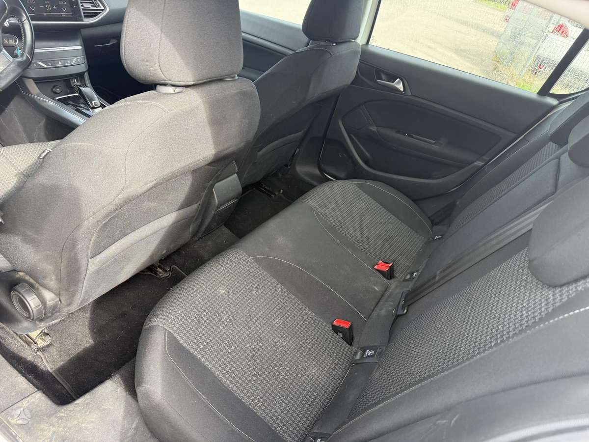 Peugeot 308 - 9