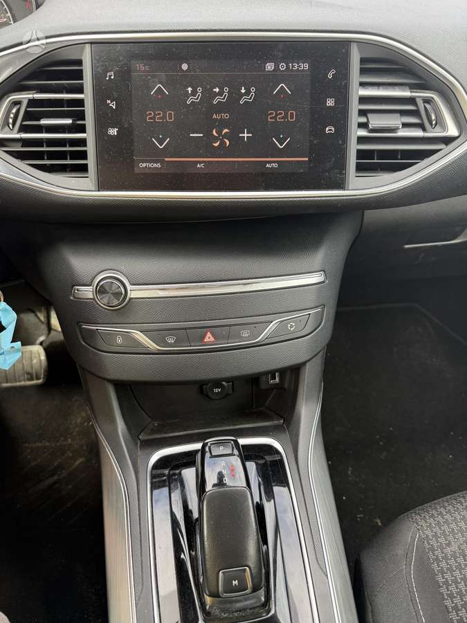 Peugeot 308 - 11