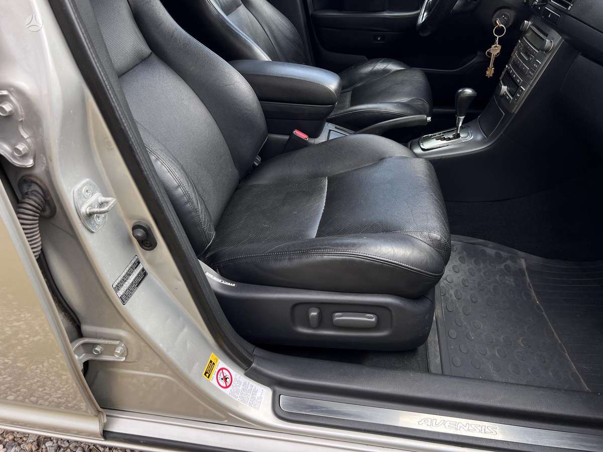 Toyota Avensis, 2.0 l., Универсал