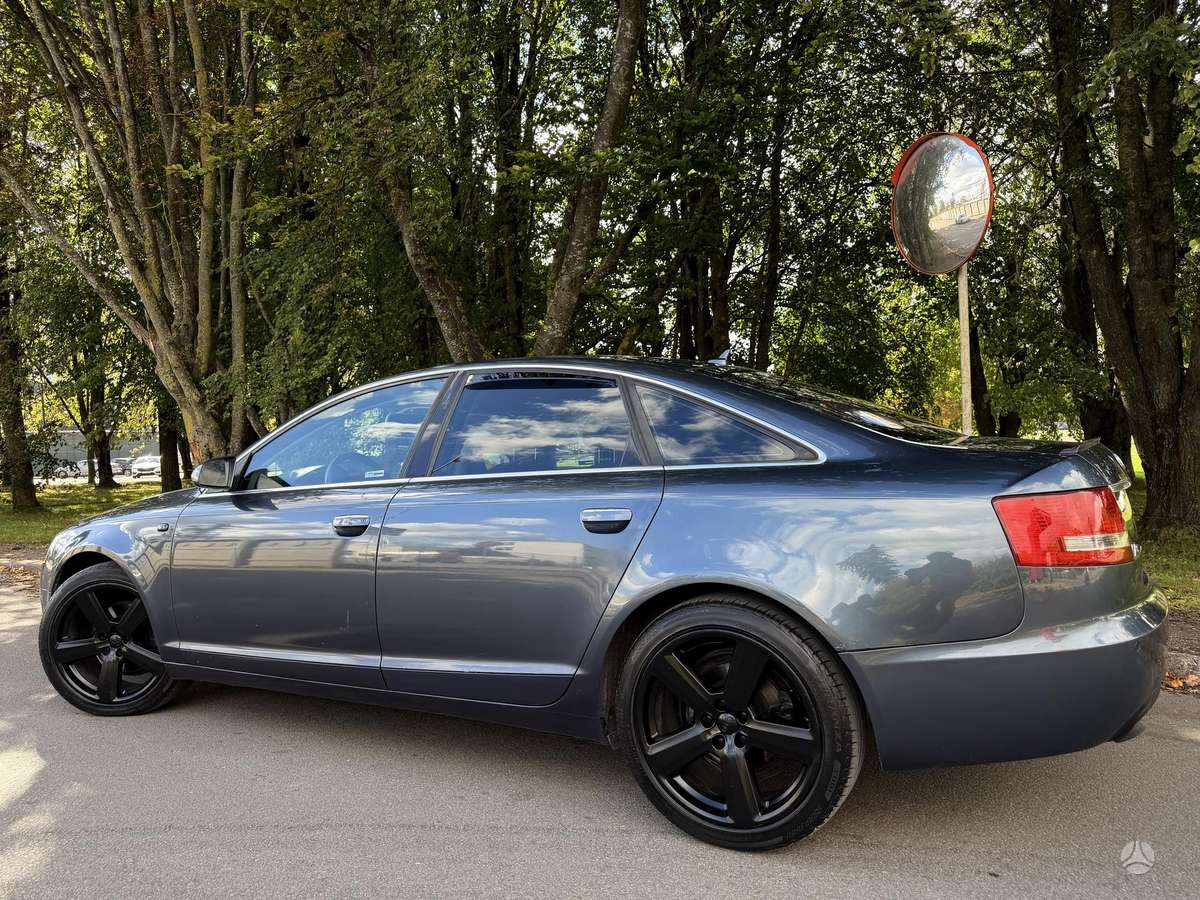 Audi A6, 2.0 l., Седан