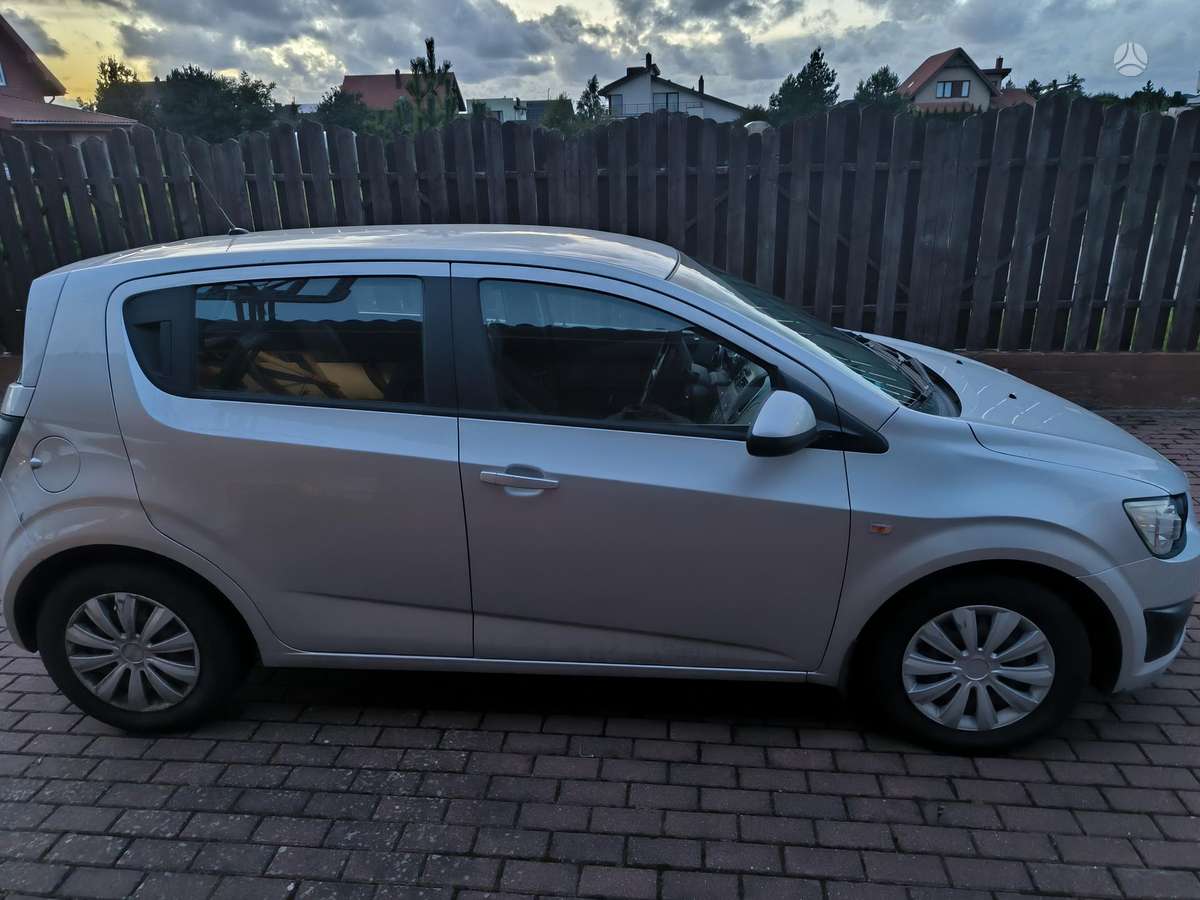 Chevrolet Aveo, 1.3 l., hatchback