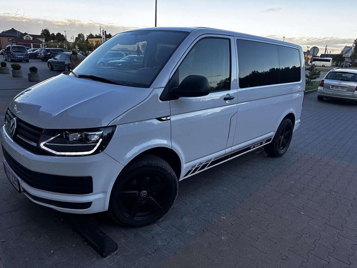Volkswagen Transporter - 2
