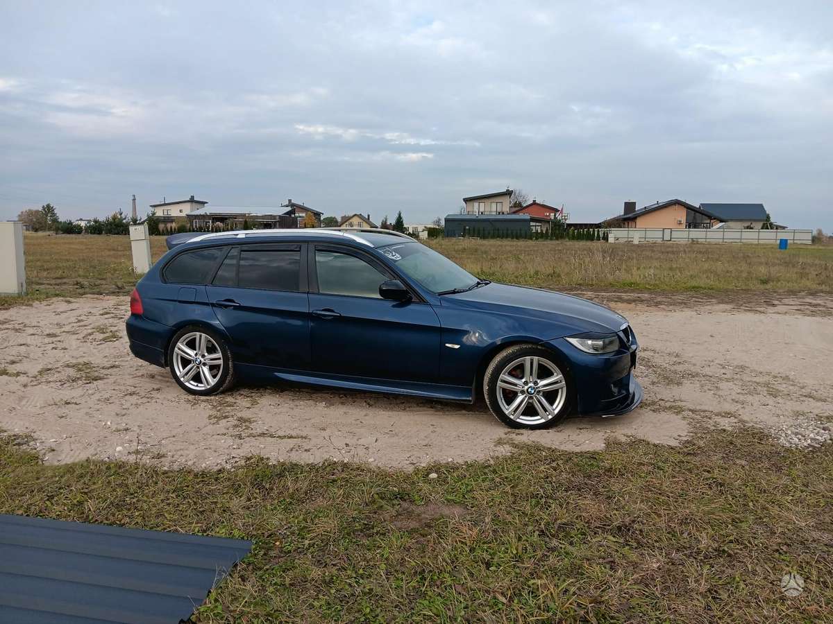 BMW 320, 2.0 l., universalas