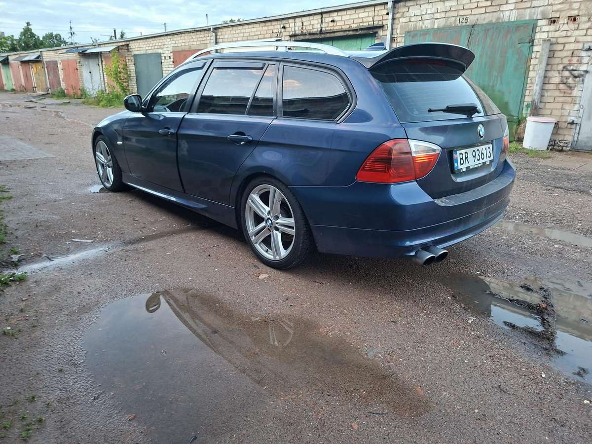 BMW 320, 2.0 l., universalas