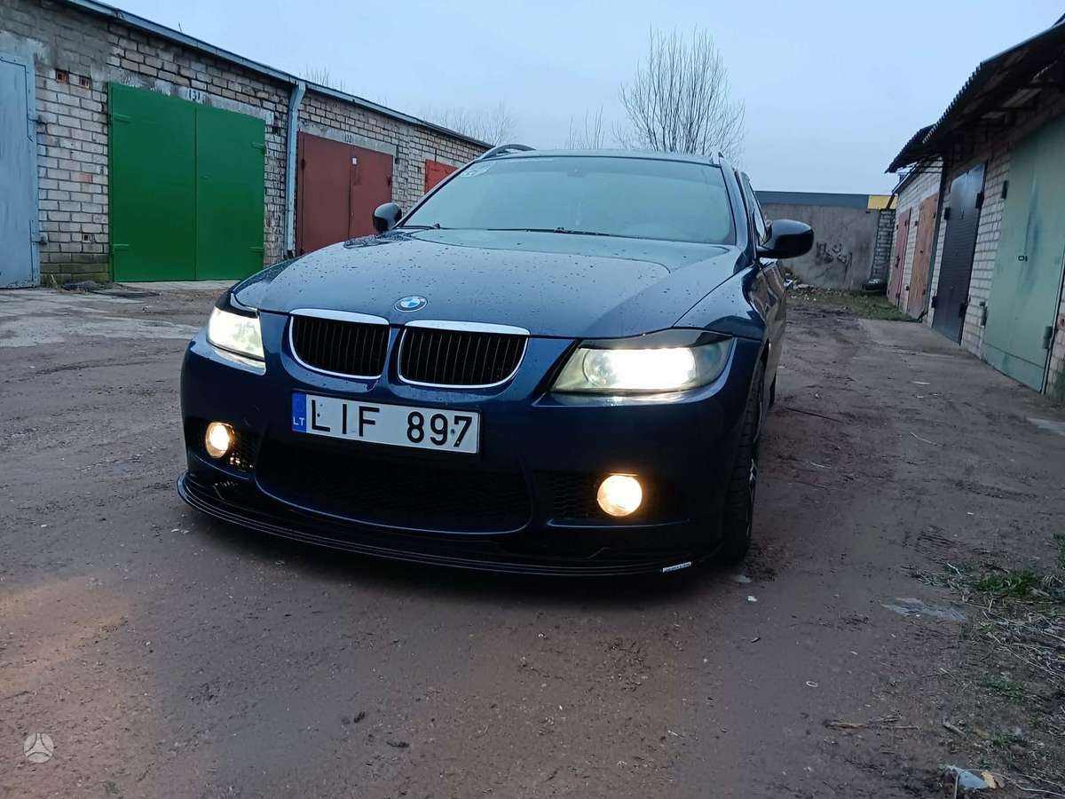 BMW 320, 2.0 l., universalas