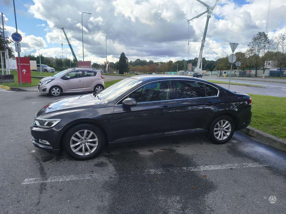 Volkswagen Passat, 2.0 l., Седан