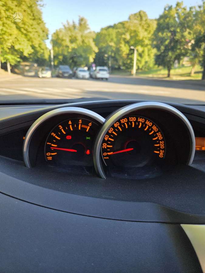 Toyota Verso, 2.0 l., Минивэн
