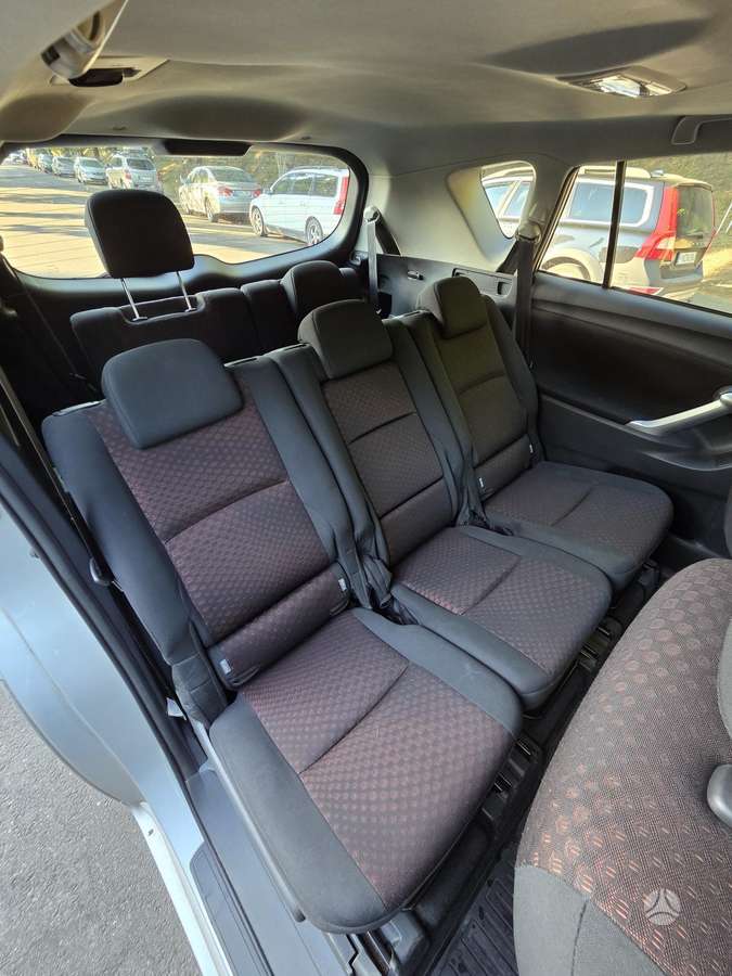 Toyota Verso - 12