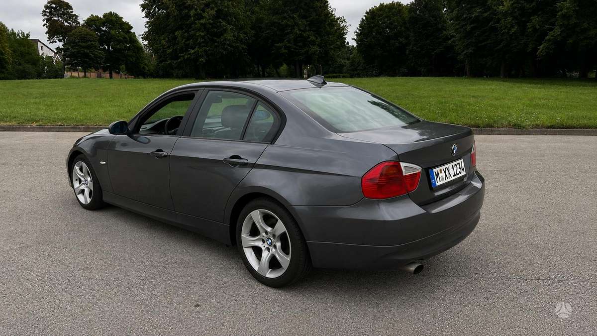 BMW 320, 2.0 l., Седан
