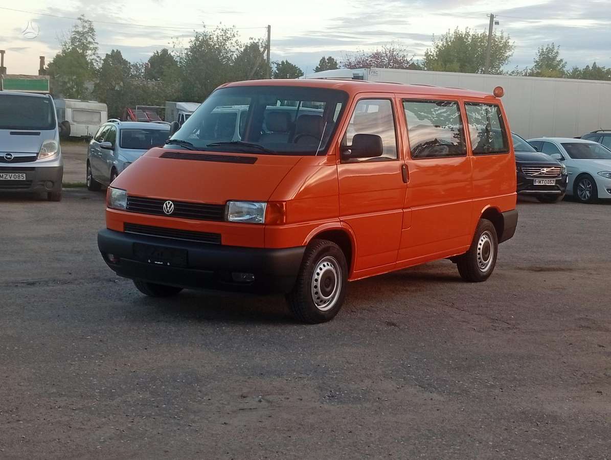 Volkswagen Transporter - 9