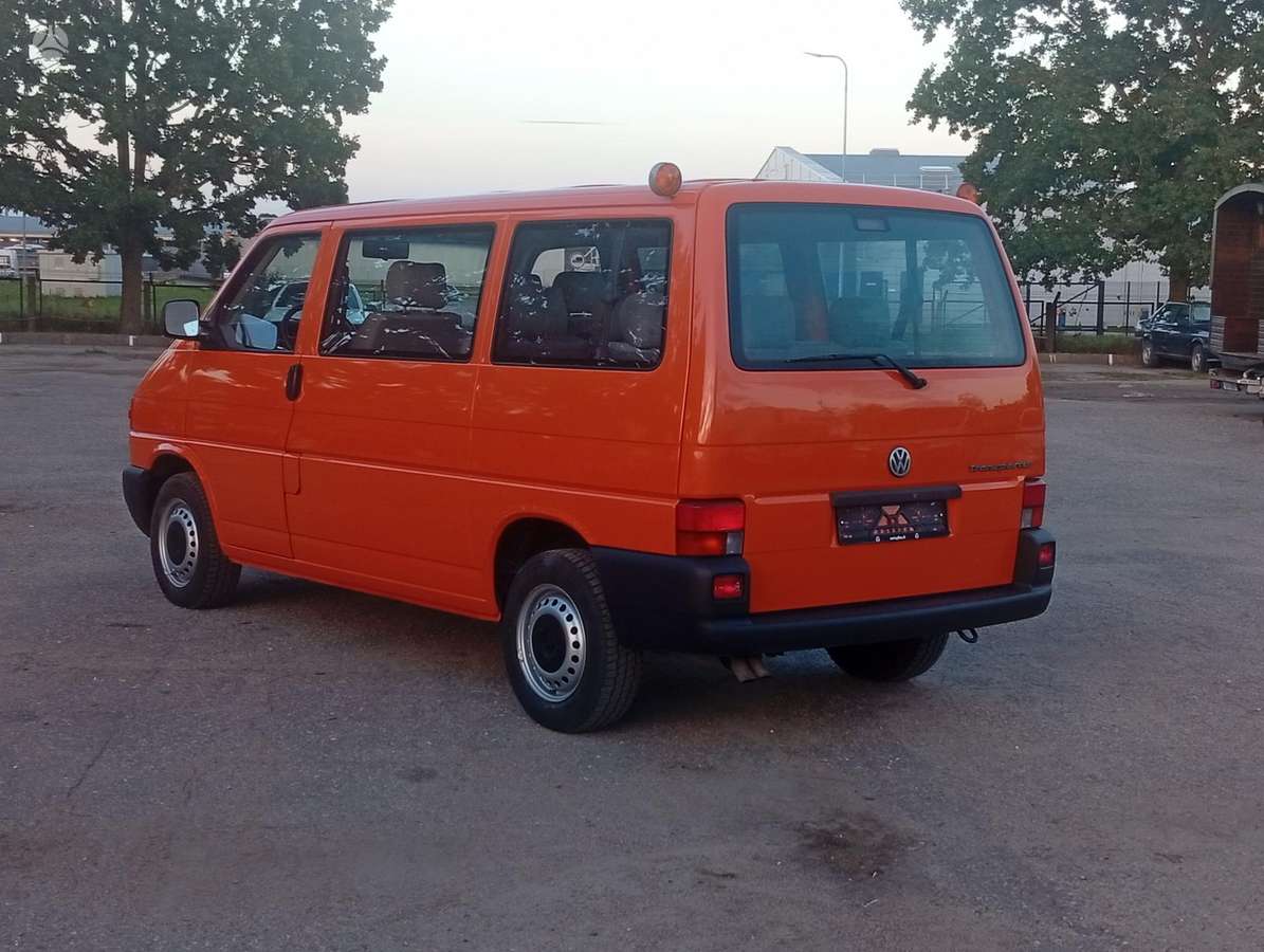 Volkswagen Transporter - 11