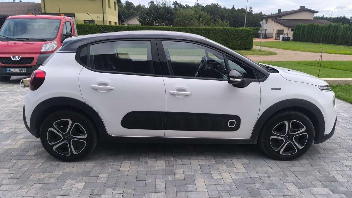 Citroen C3, 1.2 l., Хэтчбек
