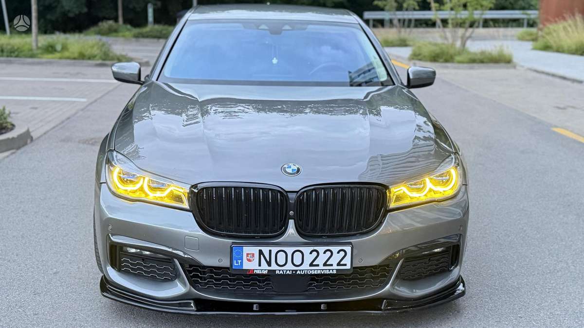 BMW 740, 3.0 l., Седан