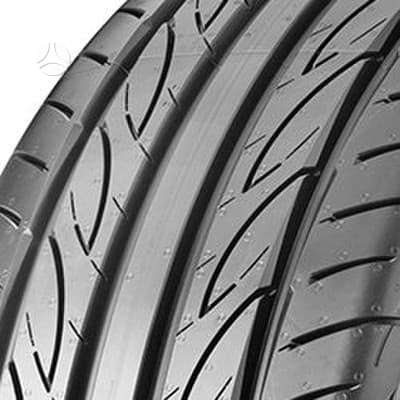 Yokohama Advan Fleva V701, летние 215/45 R18