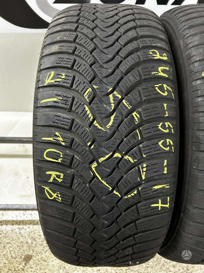 Falken Eurowinter HS01, winter 245/55 R17