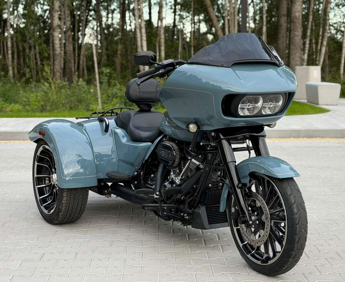 Harley-Davidson FLTR 1868cc, triračiai