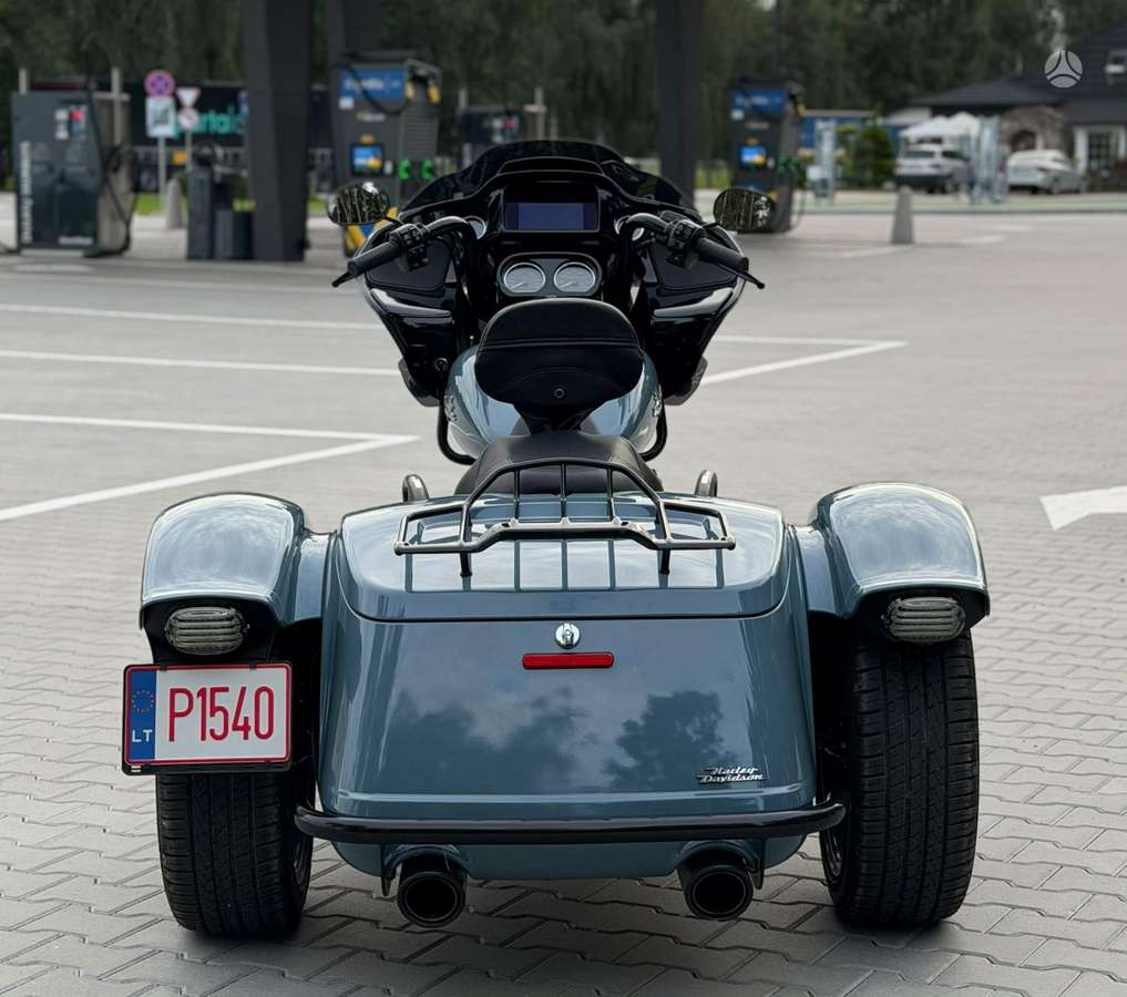 Harley-Davidson FLTR 1868cc, triračiai