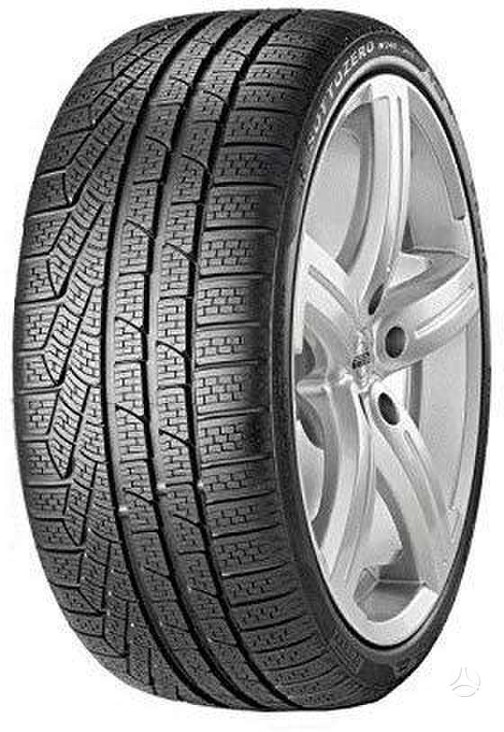 Pirelli Winter SOTTOZERO, зимние 275/35 R20