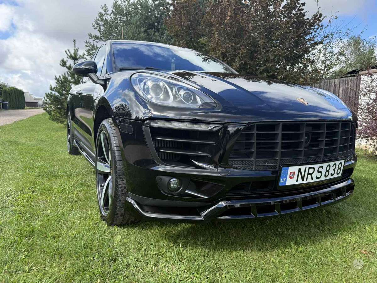Porsche Macan - 3