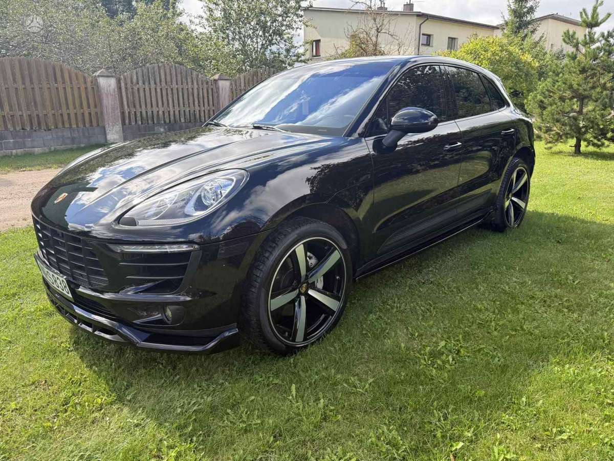 Porsche Macan - 4