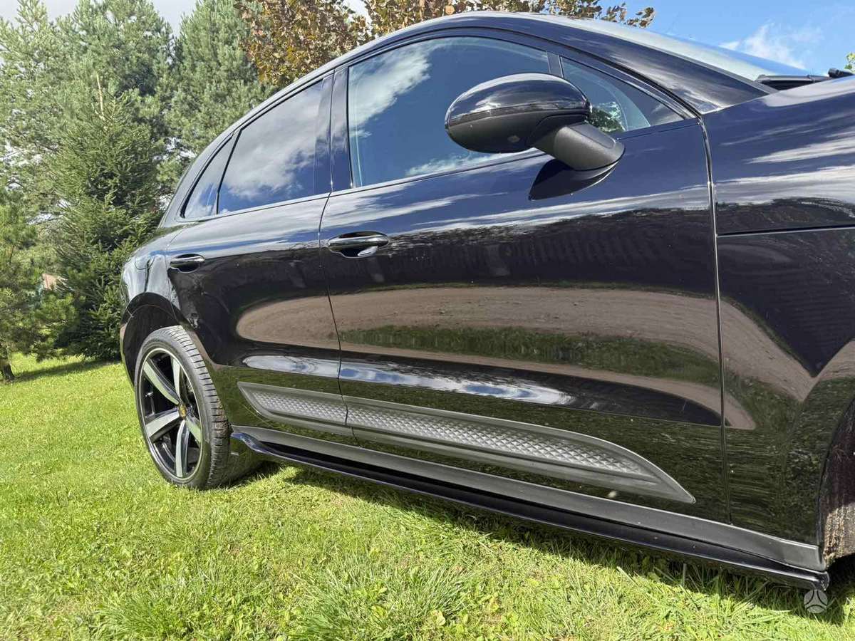 Porsche Macan - 10