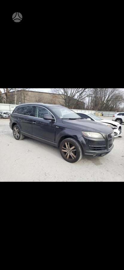 Audi Q7, 3.0 l., off-road / crossover