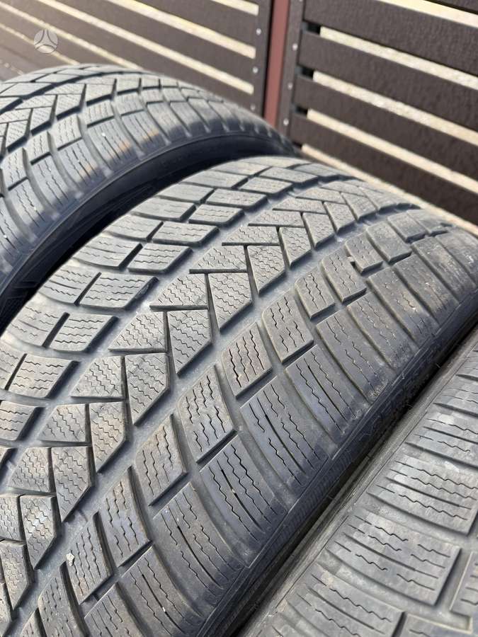 Vredestein, всесезонные 235/35 R20