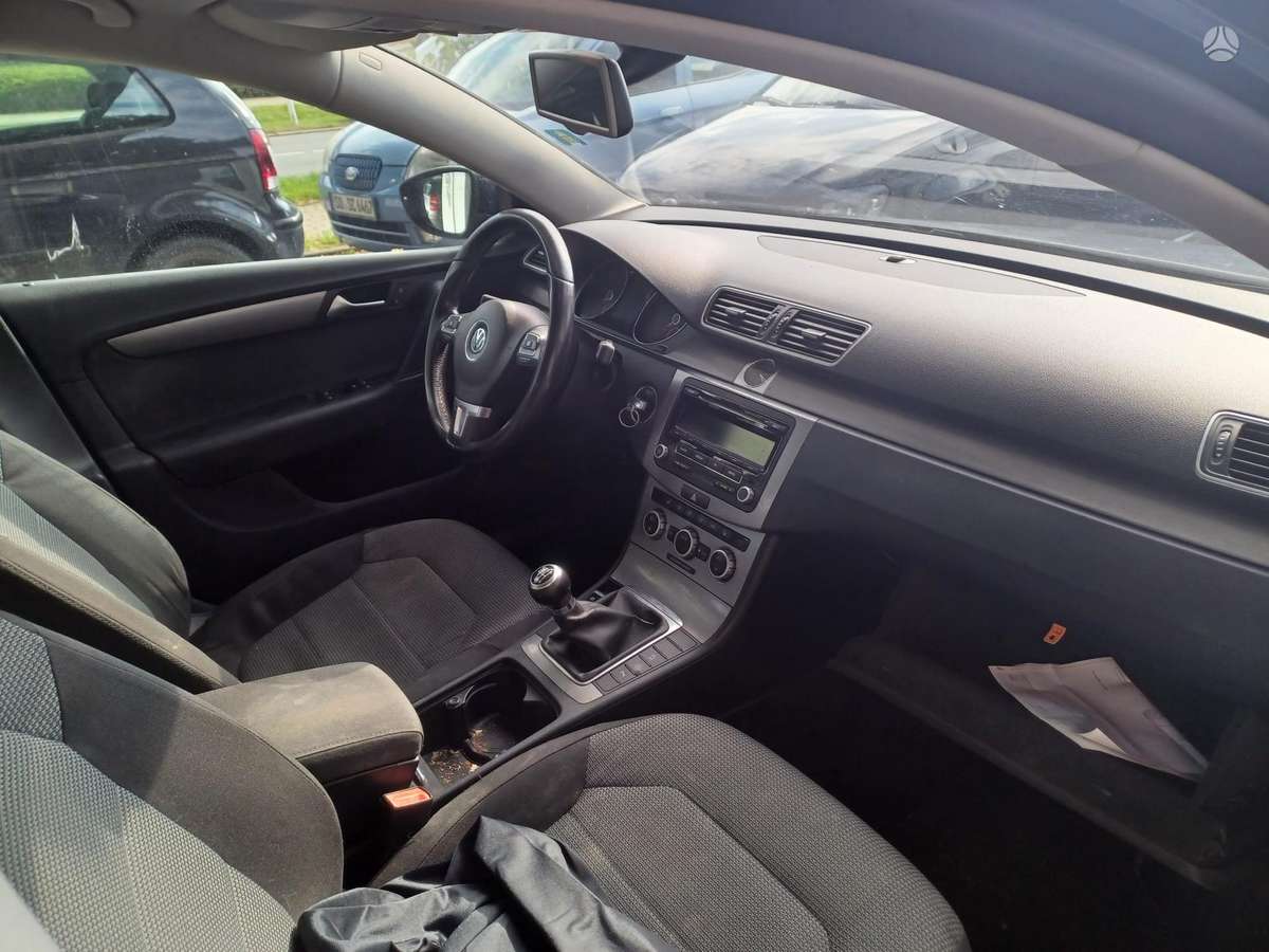 Volkswagen Passat, 2.0 l., Универсал