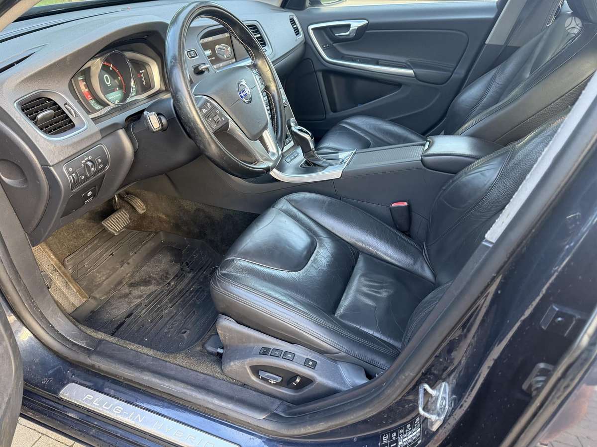 Volvo V60, 2.4 l., Универсал