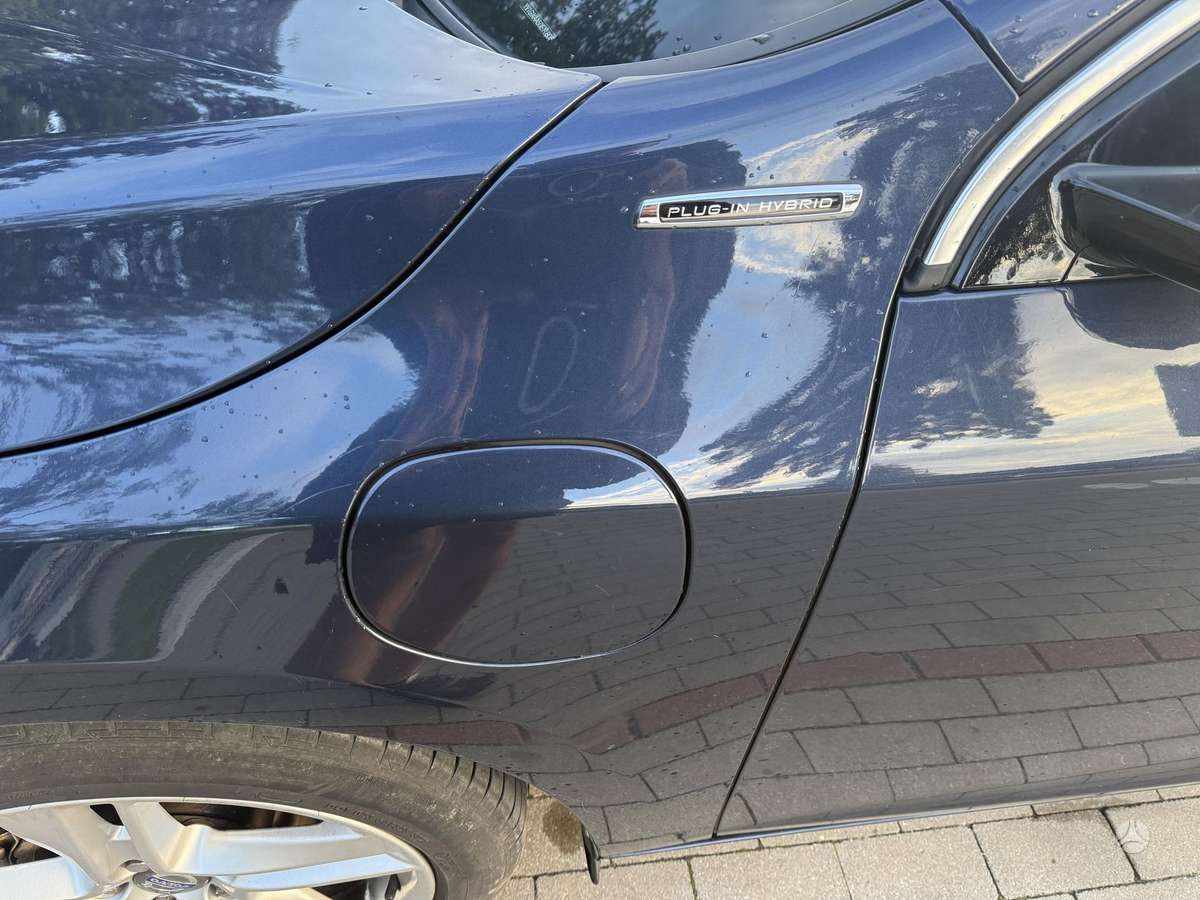 Volvo V60, 2.4 l., Универсал
