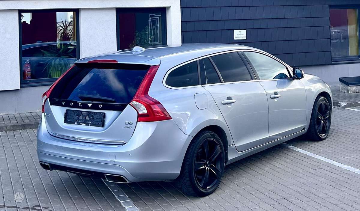 Volvo V60, 2.4 l., Универсал