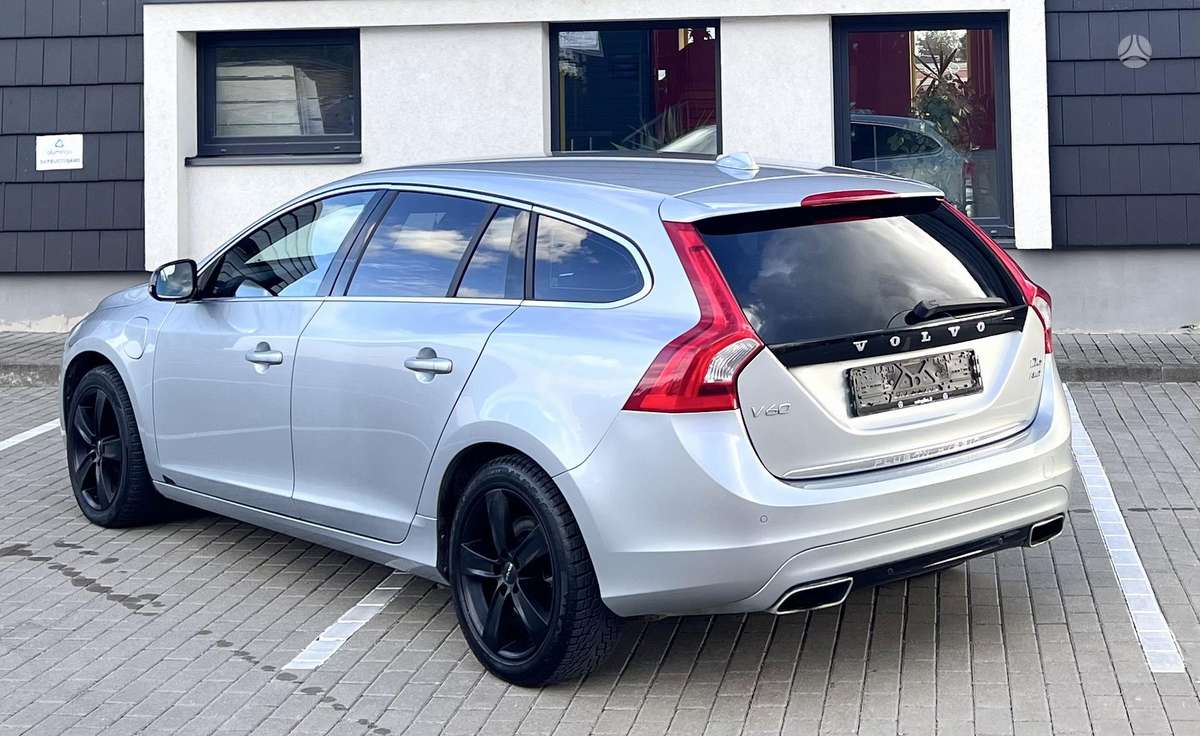 Volvo V60, 2.4 l., Универсал