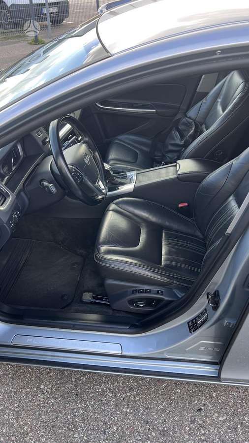 Volvo V60 - 6
