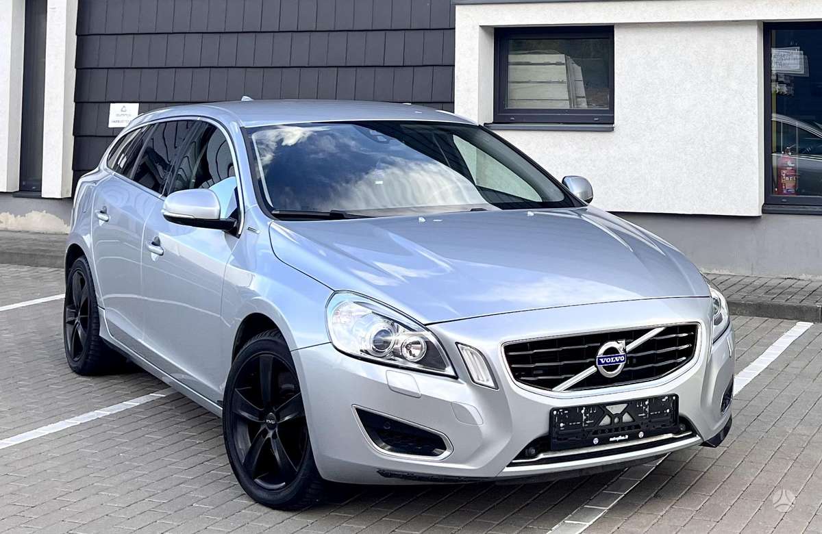 Volvo V60 - 1