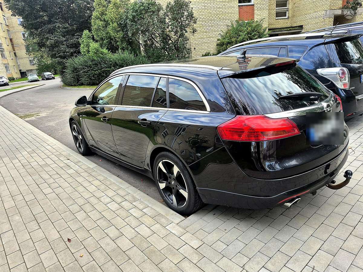 Opel Insignia, 2.0 l., Универсал