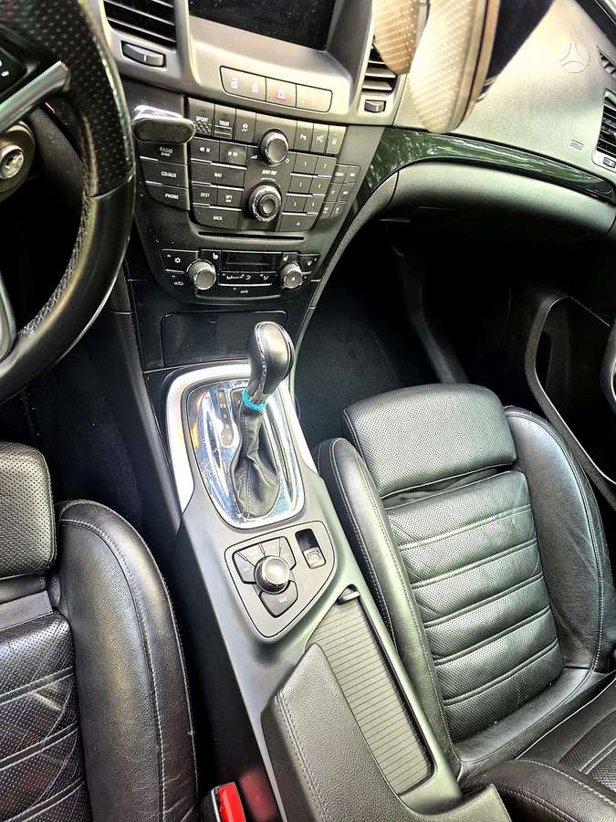 Opel Insignia, 2.0 l., Универсал