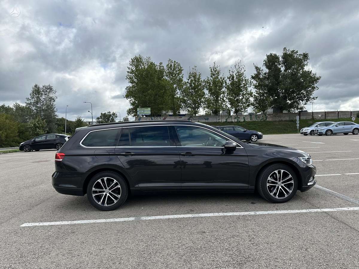 Volkswagen Passat, 2.0 l., Универсал