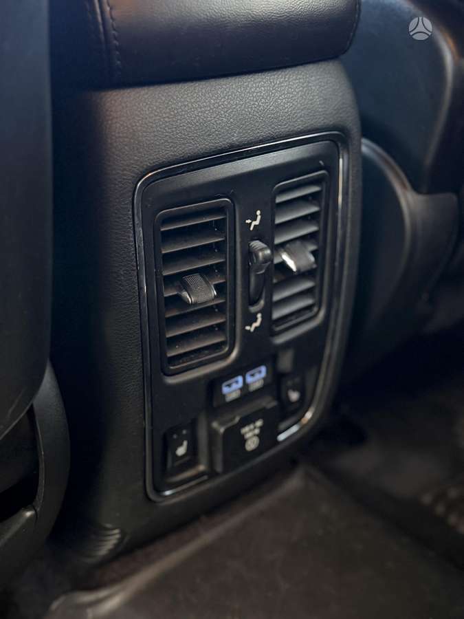 Dodge Durango, 3.6 l., off-road / crossover