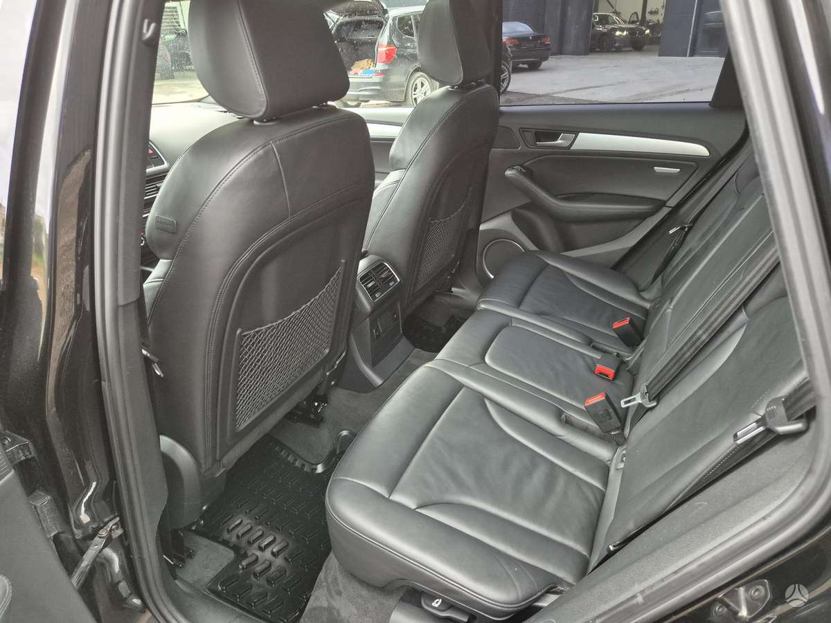 Audi SQ5, 3.0 l., off-road / crossover